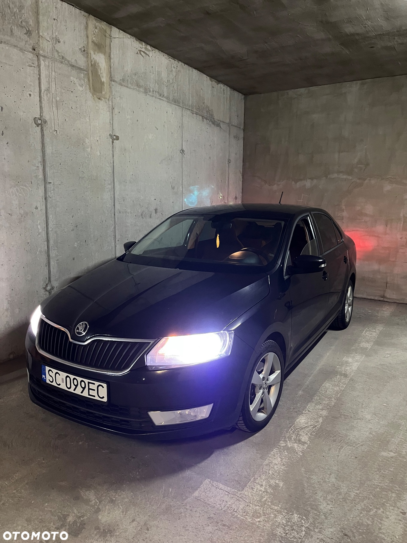 Skoda RAPID 1.6 TDI DPF Style - 8