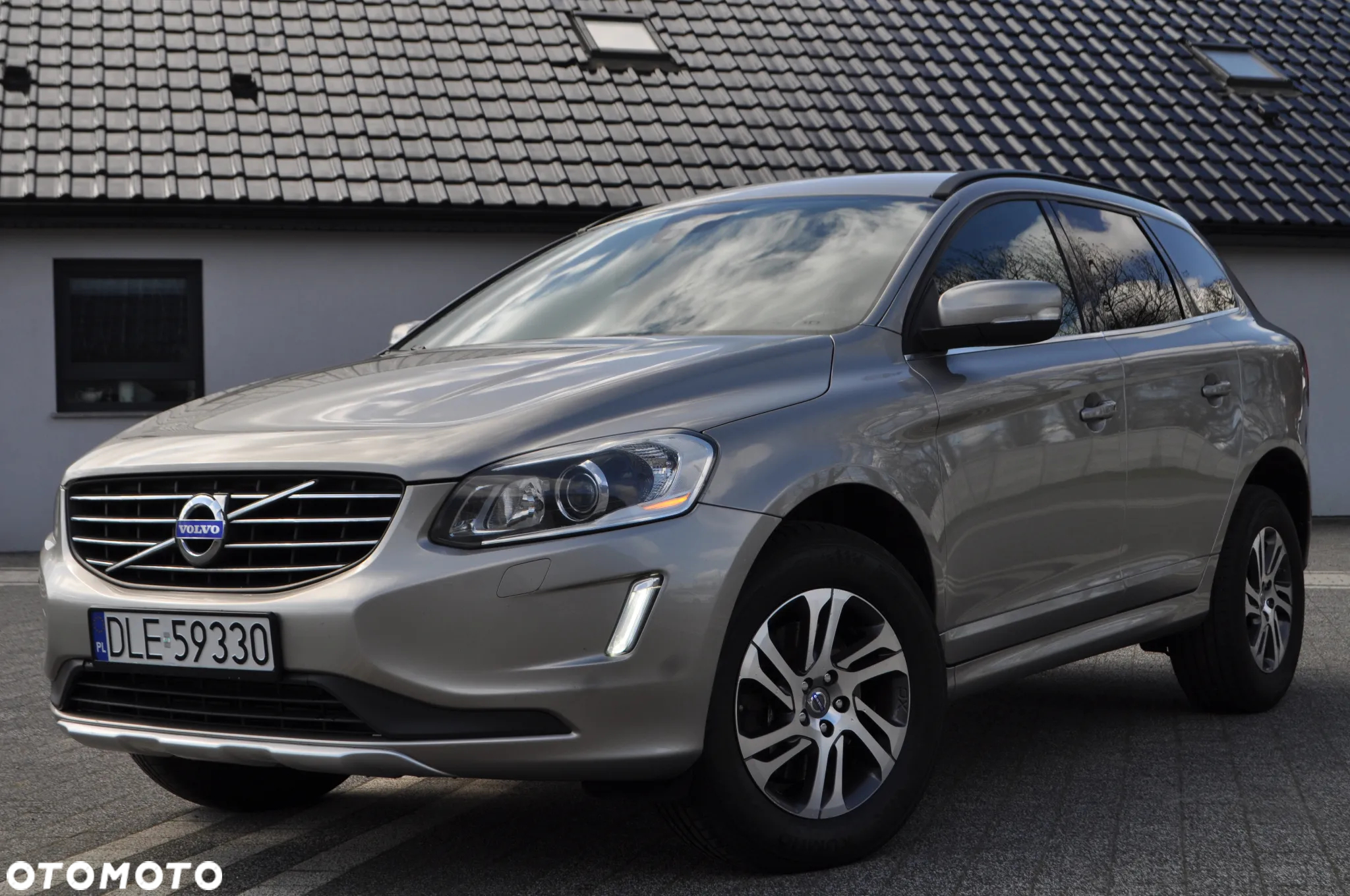 Volvo XC 60 D4 Drive-E Momentum - 20