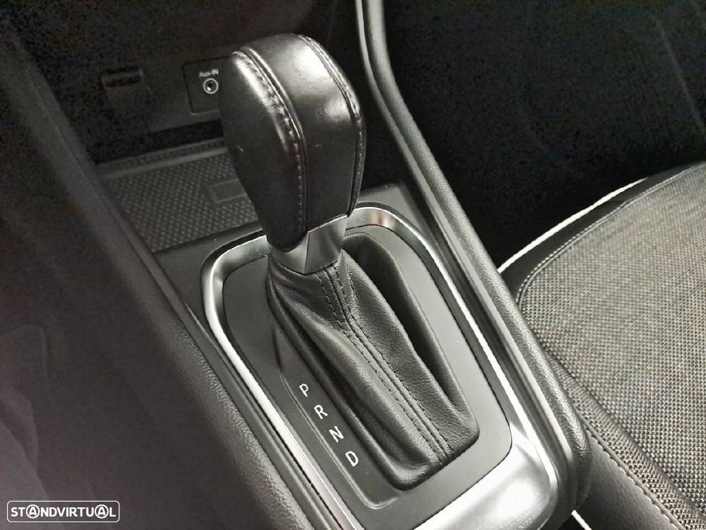 Renault Captur 1.3 TCe Exclusive EDC - 24