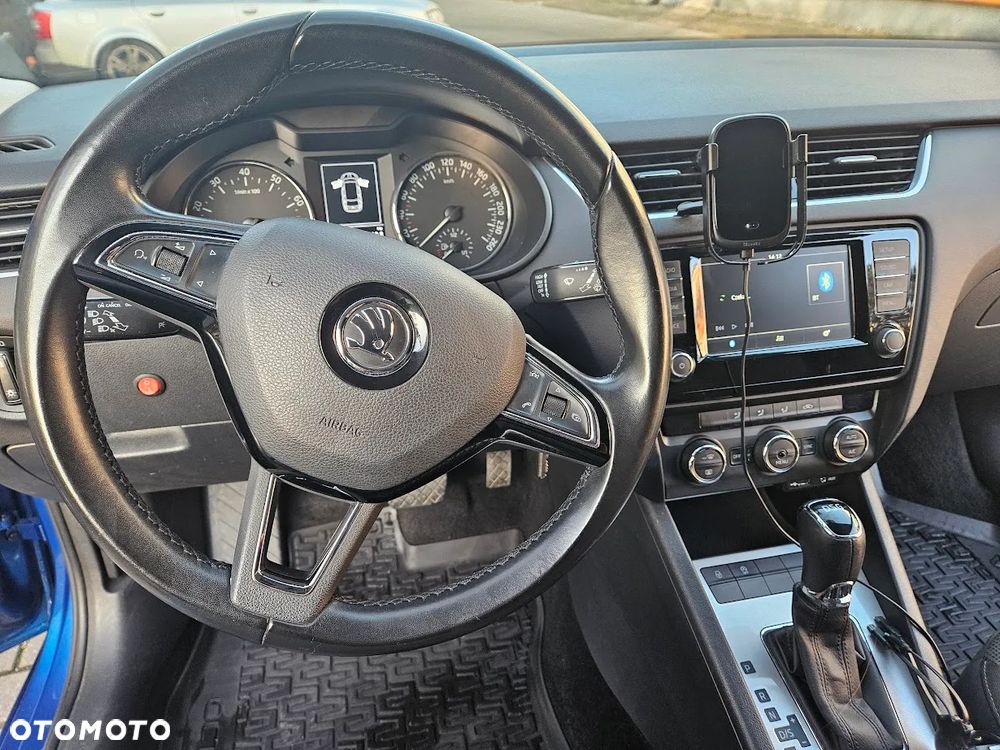 Skoda Octavia 1.4 TSI Style DSG - 6