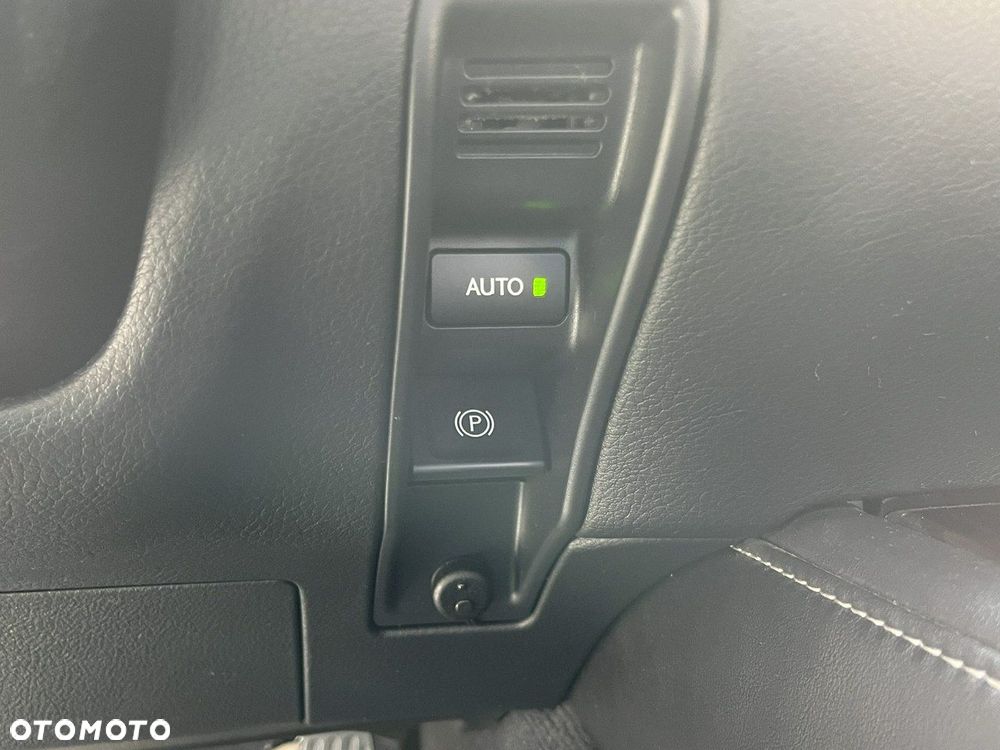 Lexus GS 200t / 300 Elegance - 31