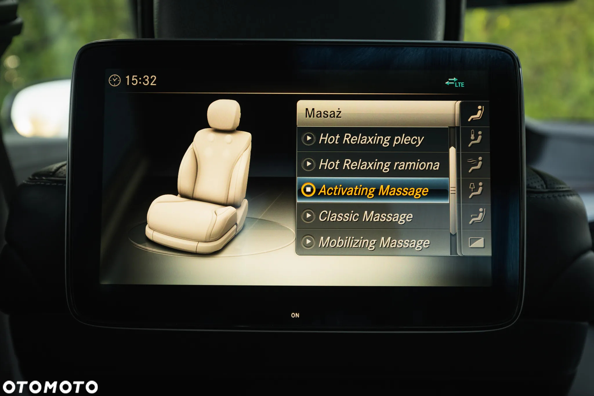 Mercedes-Benz Klasa S 400 d 4-Matic L 9G-TRONIC - 33