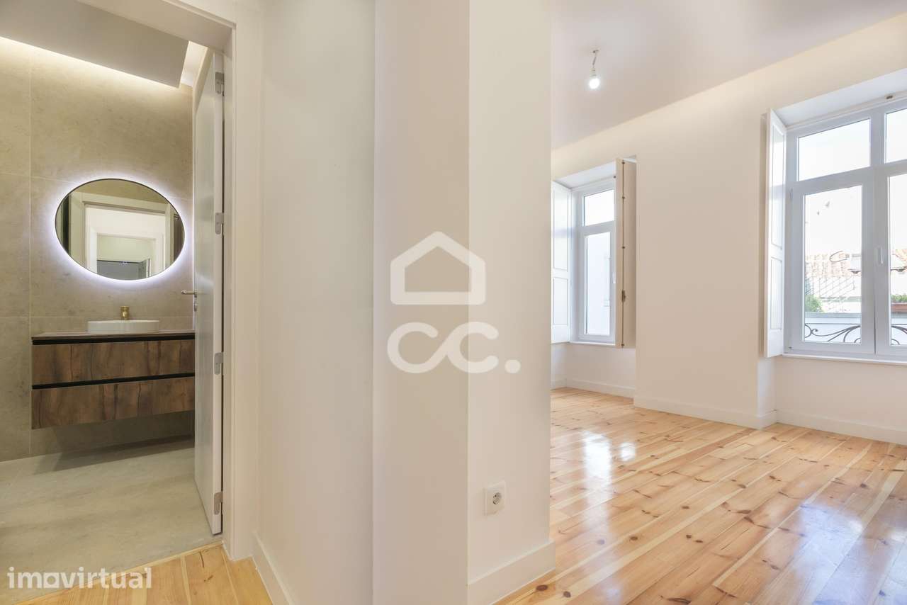 Apartamento T5 Remodelado! - Grande imagem: 3/10