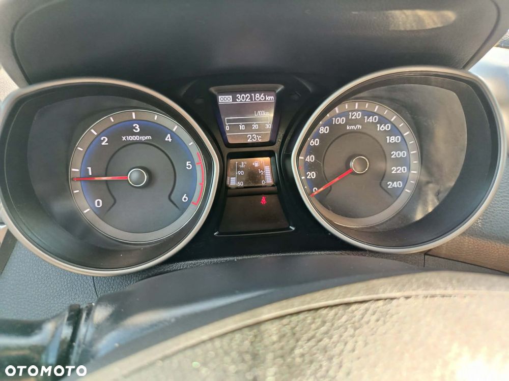Hyundai i30 1.6 CRDi blue Classic - 6