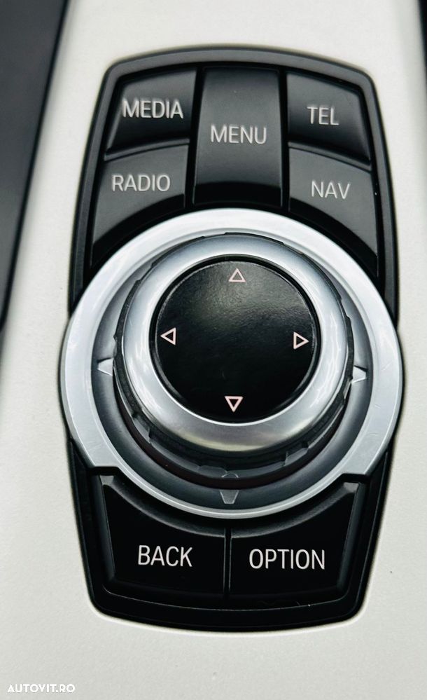 BMW Seria 3 318d DPF Aut. Edition Lifestyle - 23