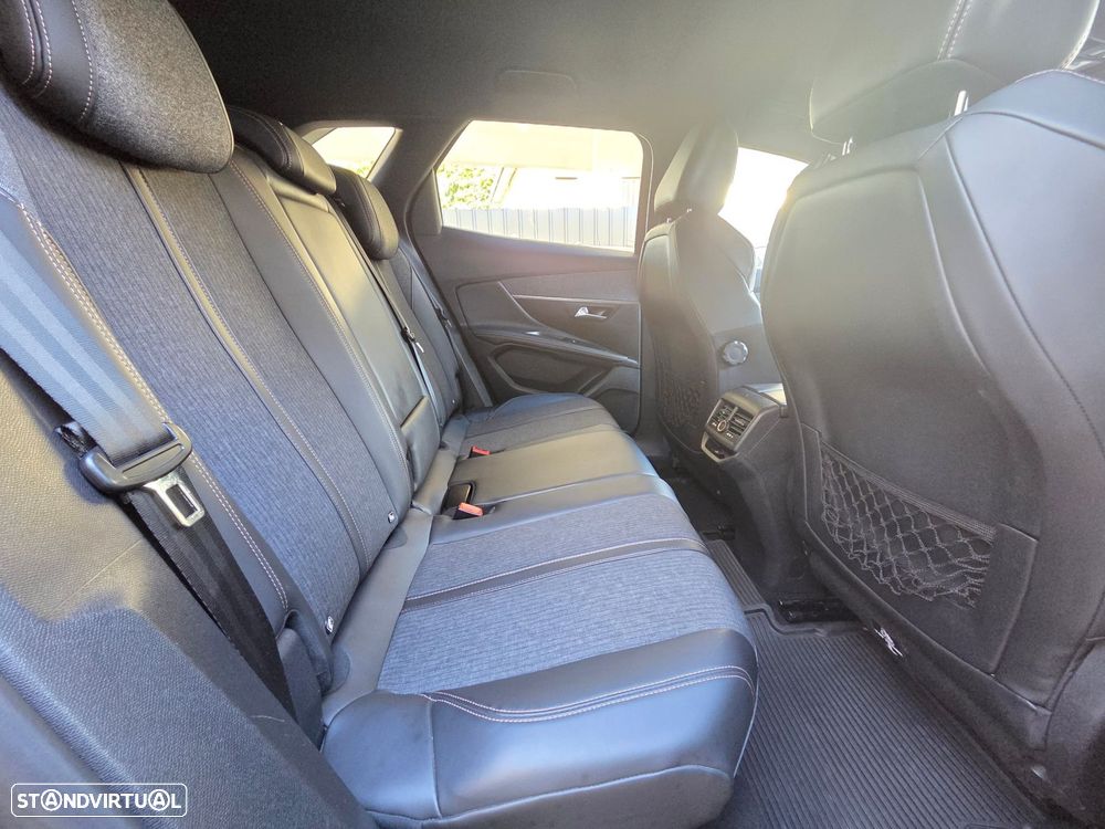 Peugeot 3008 1.5 BlueHDi GT Line EAT8 - 13