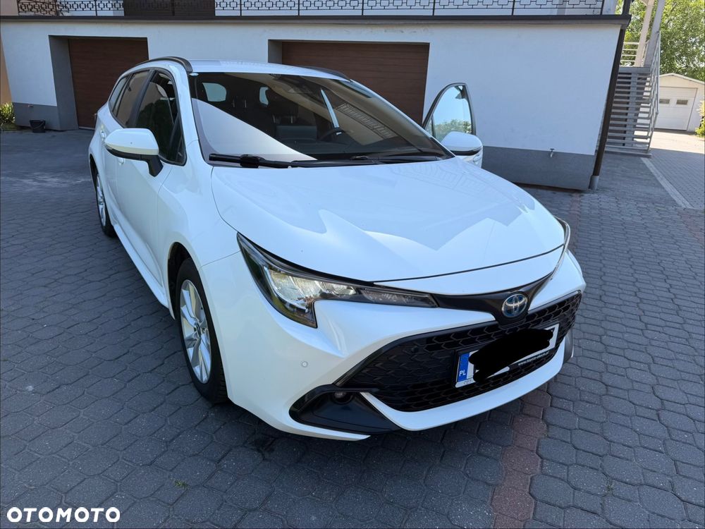 Toyota Corolla 1.8 Hybrid Comfort - 28