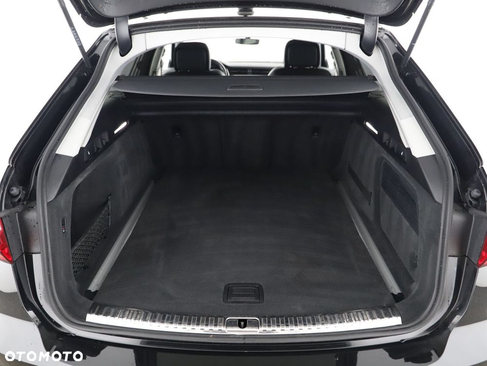 Audi A6 Allroad - 25