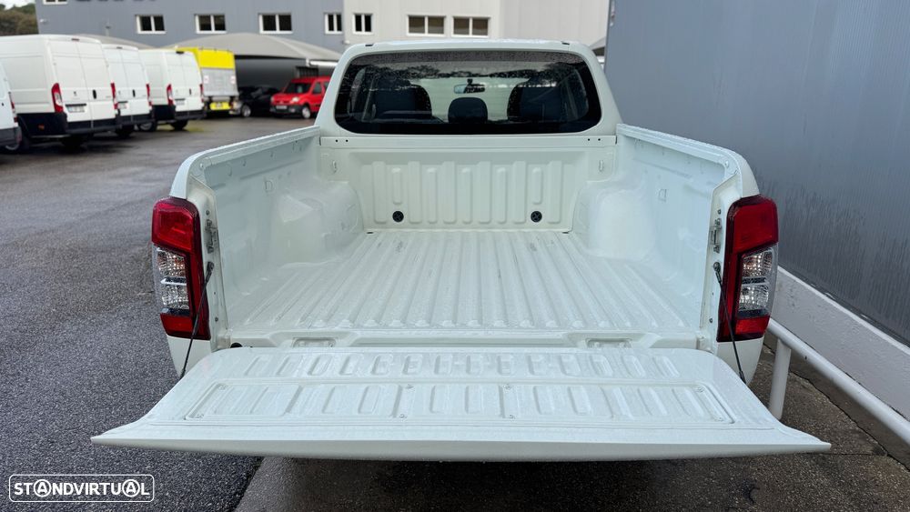 Mitsubishi L-200 Cabine dupla 2WD - 3