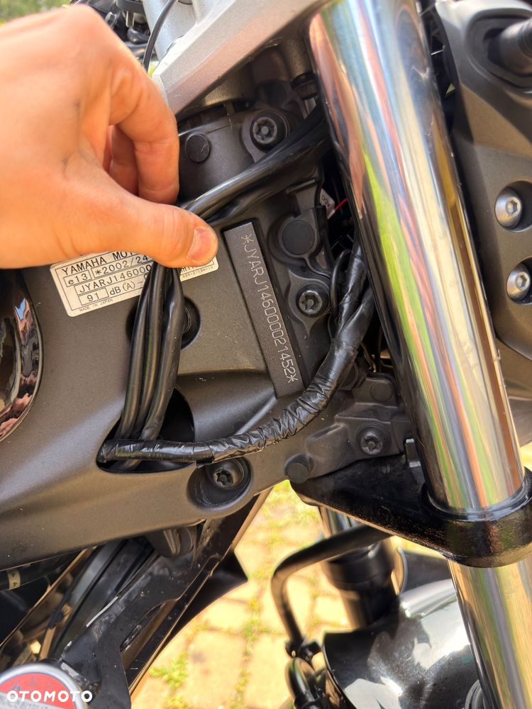 Yamaha FZ6 - 12