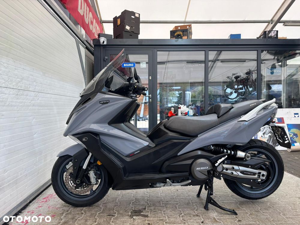 Kymco AK 550 - 4