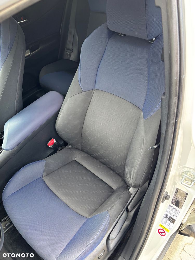 Toyota C-HR - 21