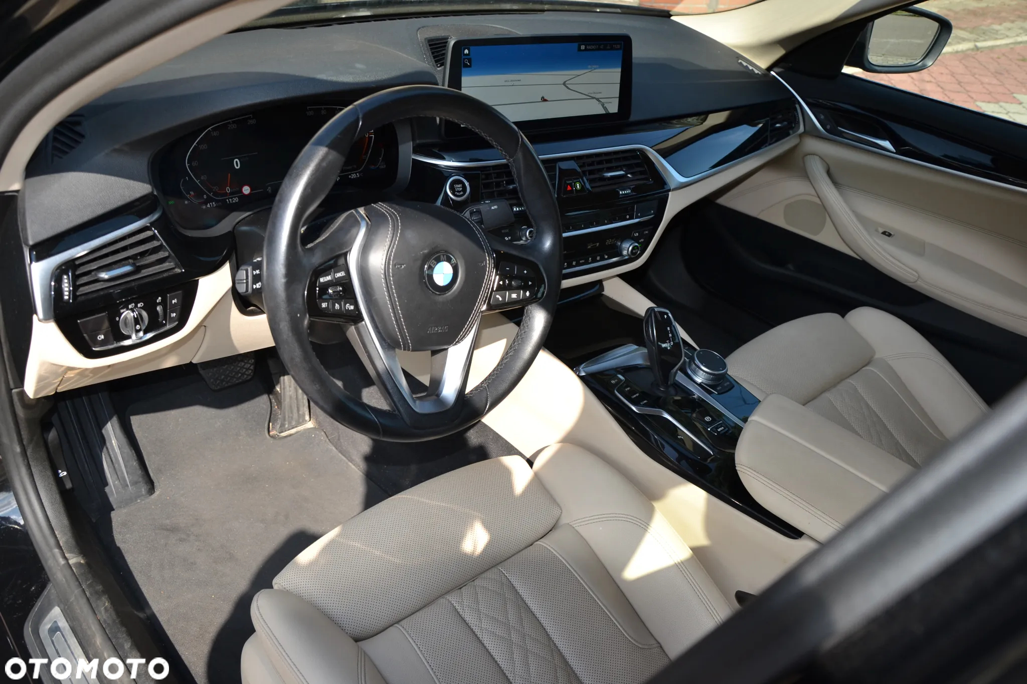 BMW Seria 5 520i - 18