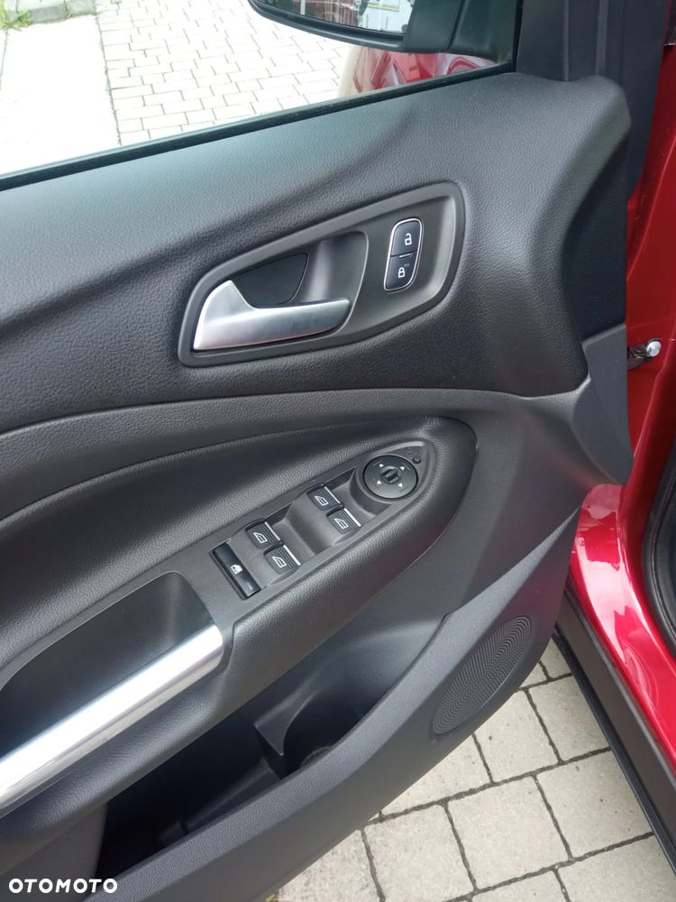 Ford Kuga 1.5 EcoBoost FWD Edition ASS MMT6 - 12