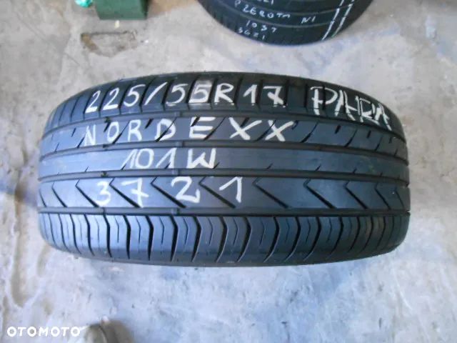 OPONA POJEDYNKA  225/55R17 Nordexx NS 9000 DOT 3721 7.4MM - 1