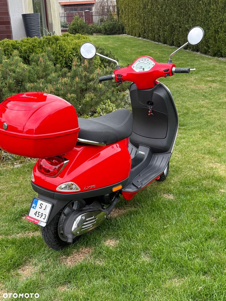 Piaggio Vespa - 3