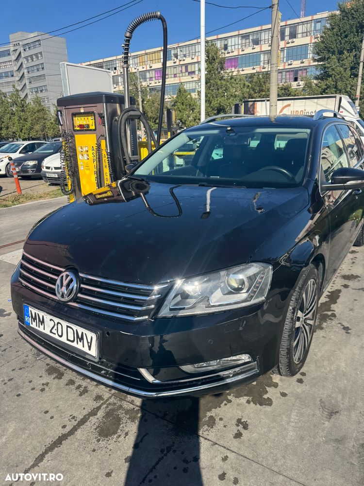 Volkswagen Passat Variant 2.0 TDI Highline DPF DSG - 1