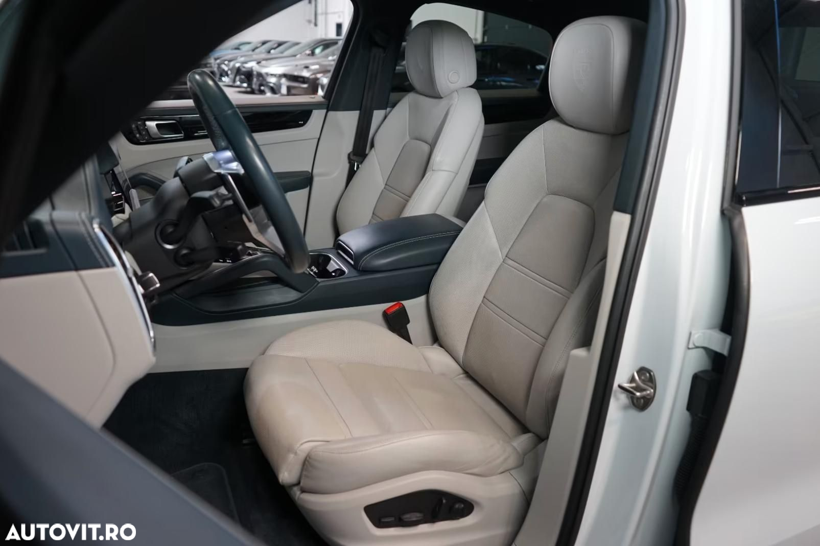 Porsche Cayenne Coupe Tiptronic S - 15