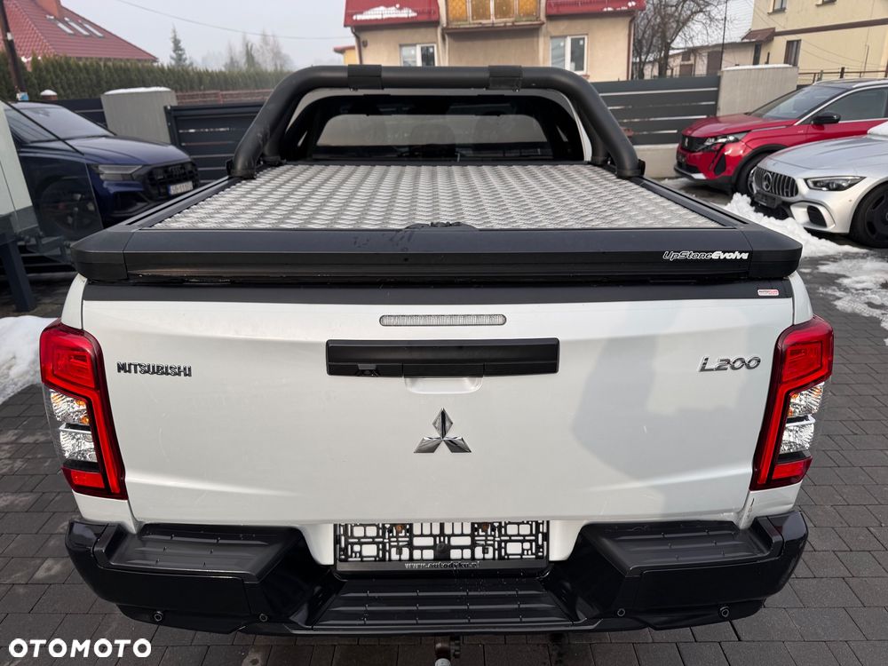 Mitsubishi L200 Pick Up 4x4 S&S Autm Double Cab Top - 30