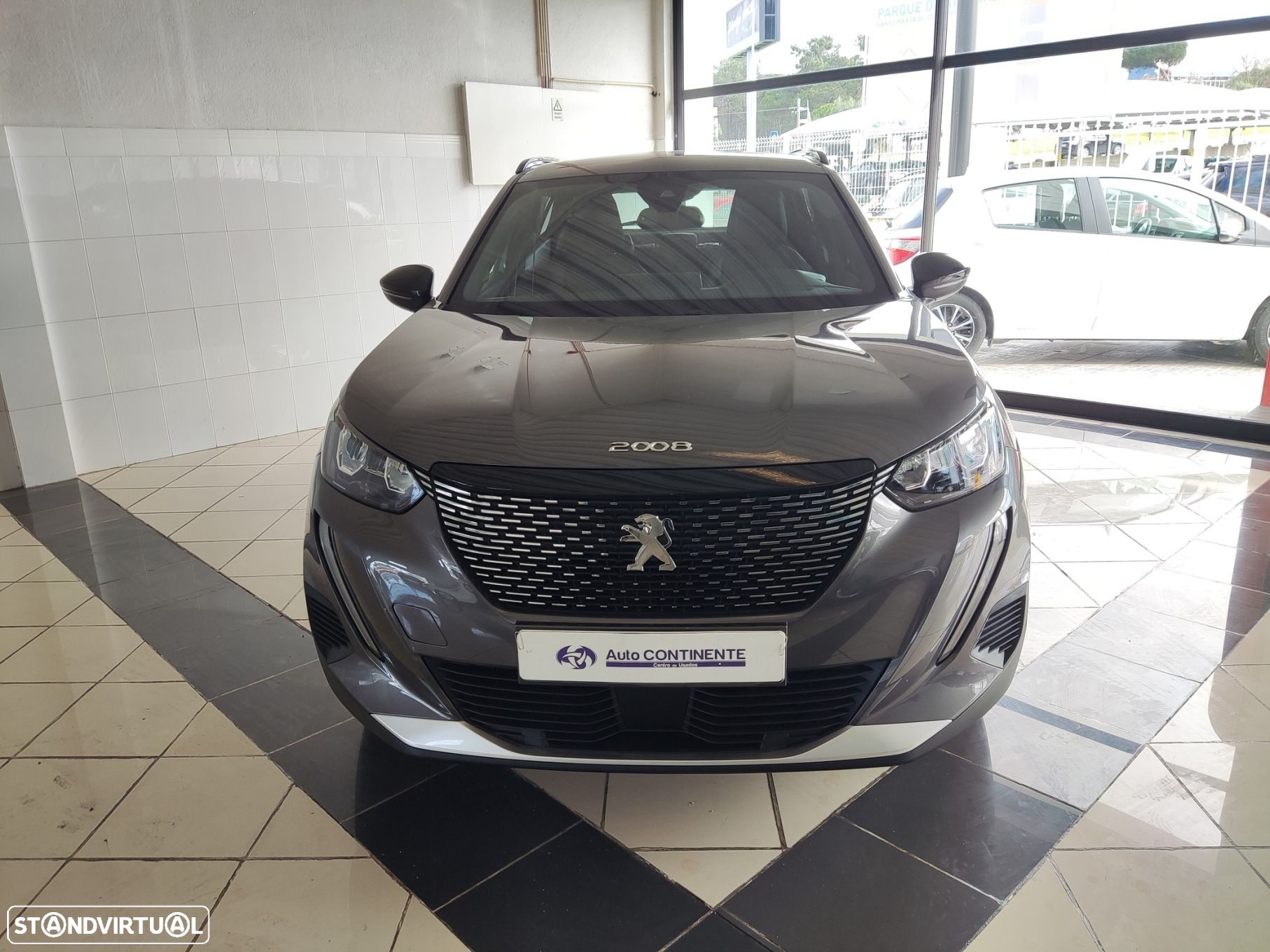Peugeot 2008 1.2 PureTech Allure EAT8 - 2