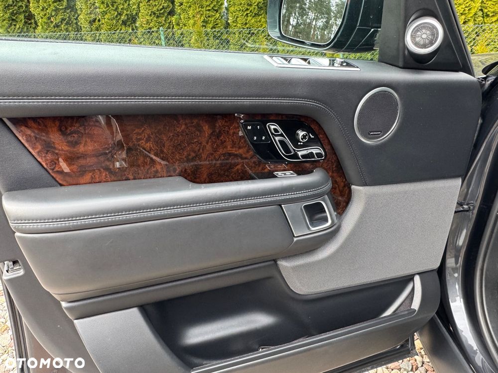 Land Rover Range Rover - 17