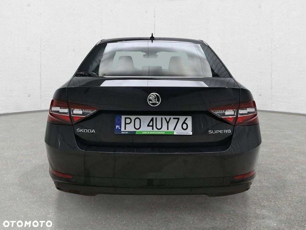 Skoda Superb - 4