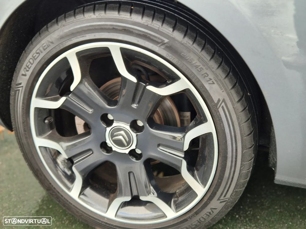 Citroën DS3 1.6 THP Sport Chic - 11