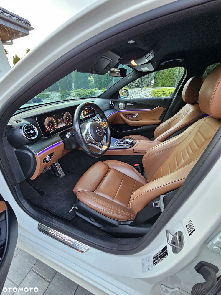 Mercedes-Benz Klasa E 220 d AMG - 9
