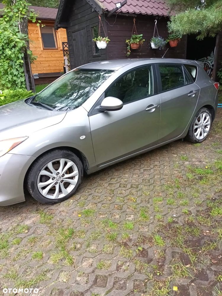 Mazda 3 2.0 Exclusive + - 3