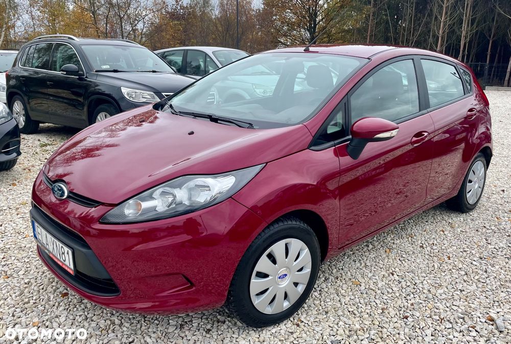 Ford Fiesta 1.25 Celebration - 10