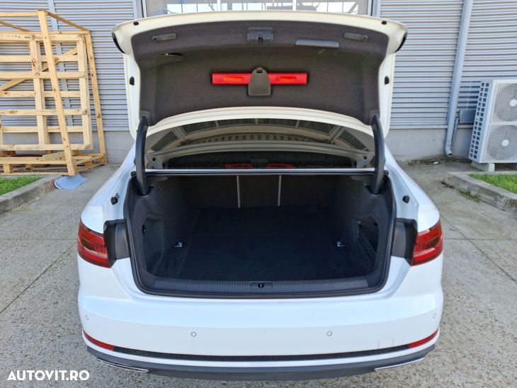 Audi A4 40 TDI quattro S tronic - 18