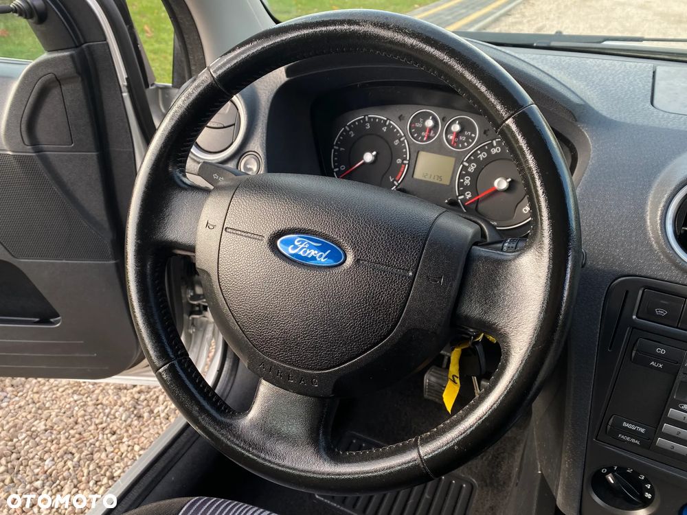 Ford Fusion 1.4 Trend - 26