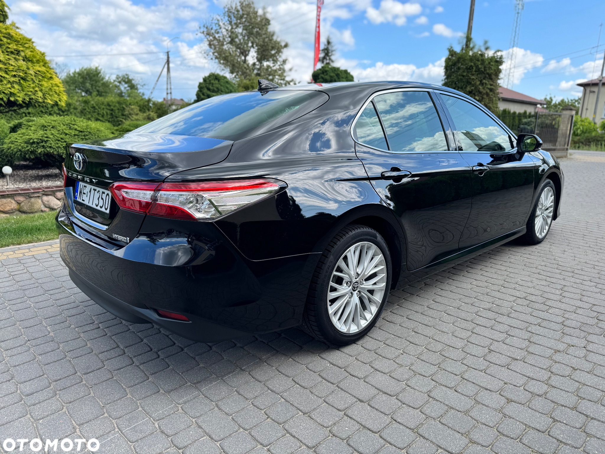 Toyota Camry 2.5 Hybrid Executive CVT - 6