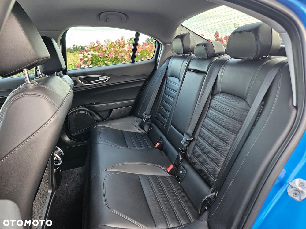 Alfa Romeo Giulia 2.0 Turbo Veloce Q4 - 28
