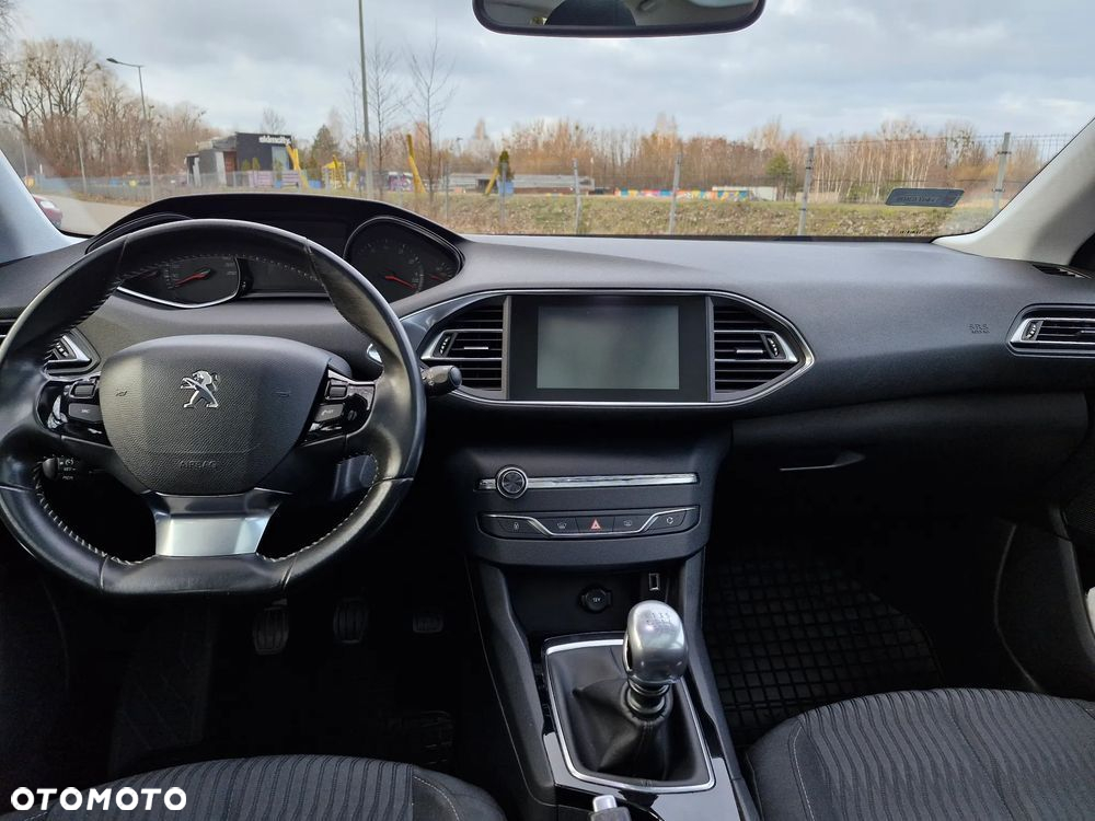 Peugeot 308 1.6 THP Active - 20