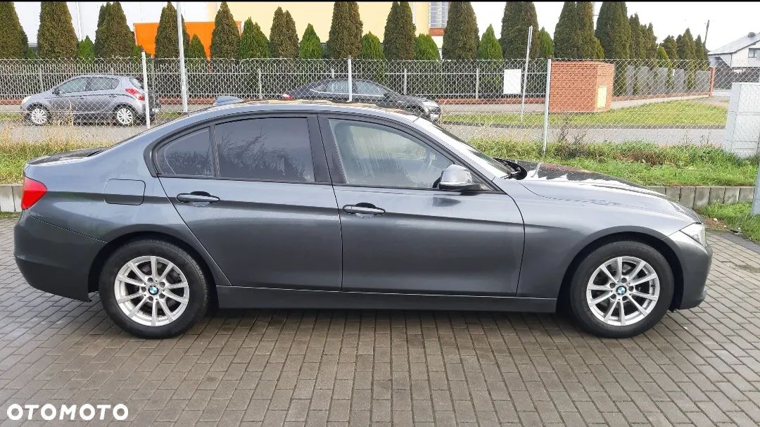 BMW Seria 3 316d Luxury Line - 1