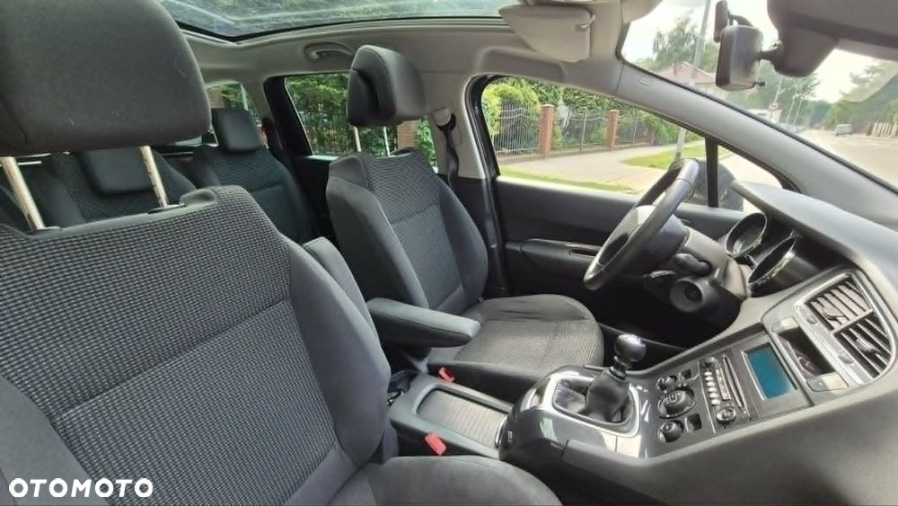 Peugeot 5008 1.6 HDi Active - 11