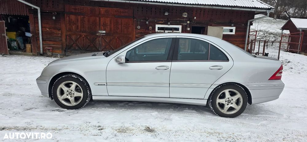 Mercedes-Benz C - 2