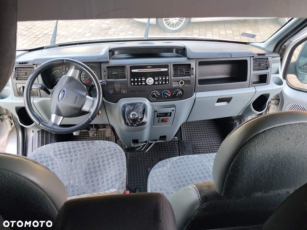 Ford Transit - 7