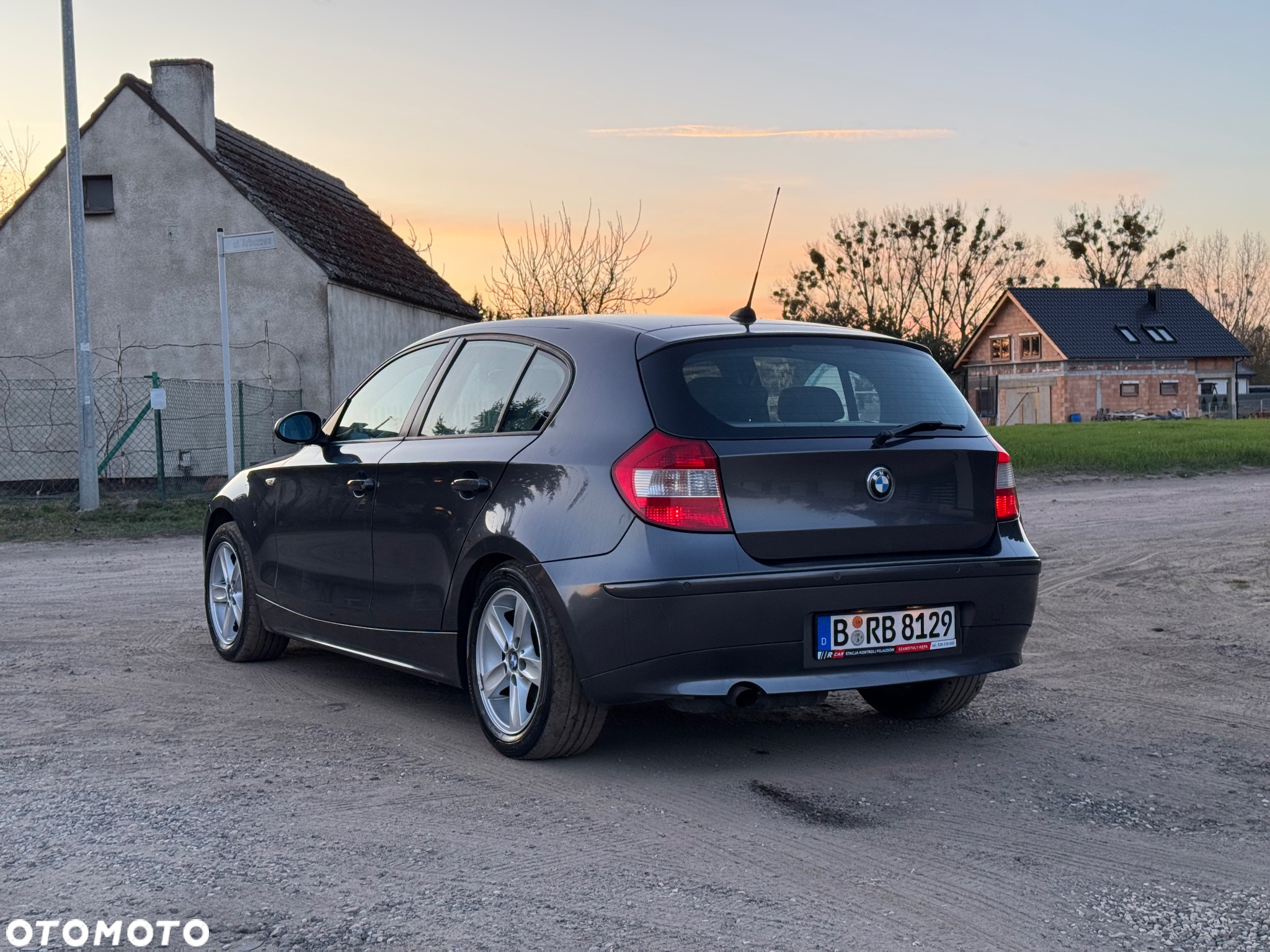 BMW Seria 1 116i - 5
