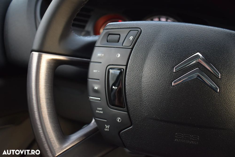 Citroën C5 HDi 200 FAP Aut. Exclusive - 36