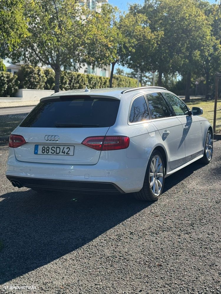 Audi A4 Avant 2.0 TDI S-line - 3