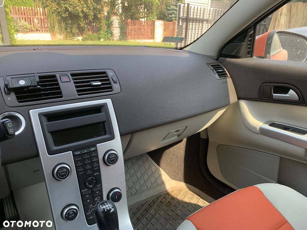 Volvo C30 D2 DRIVe Momentum - 11