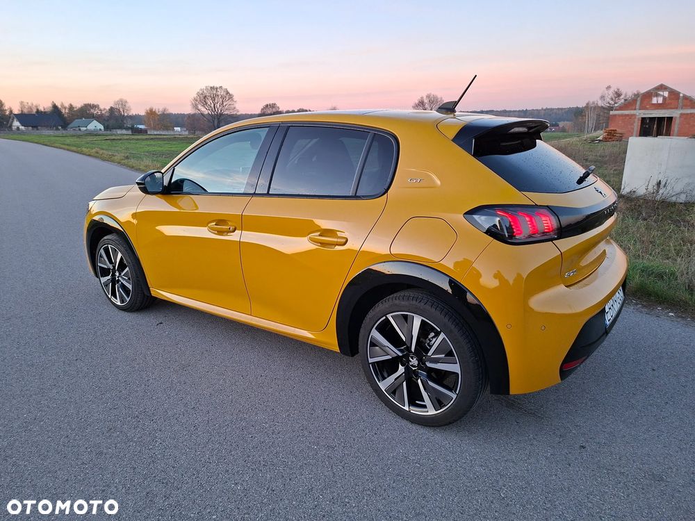 Peugeot 208 PureTech 100 GT - 4