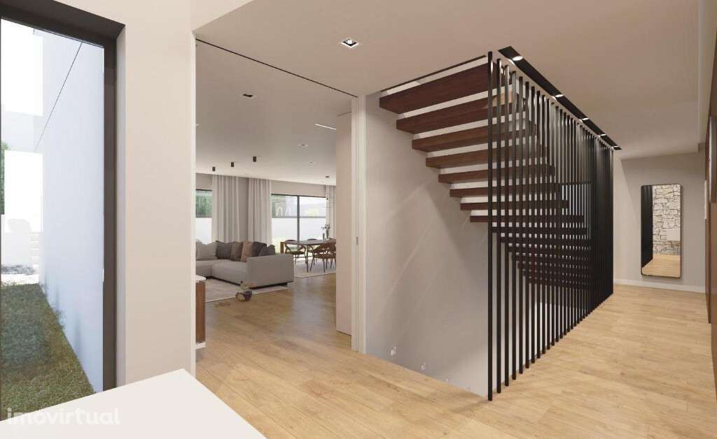 Terreno com projeto aprovado para uma M4 com piscina, Solum - Grande imagem: 2/9