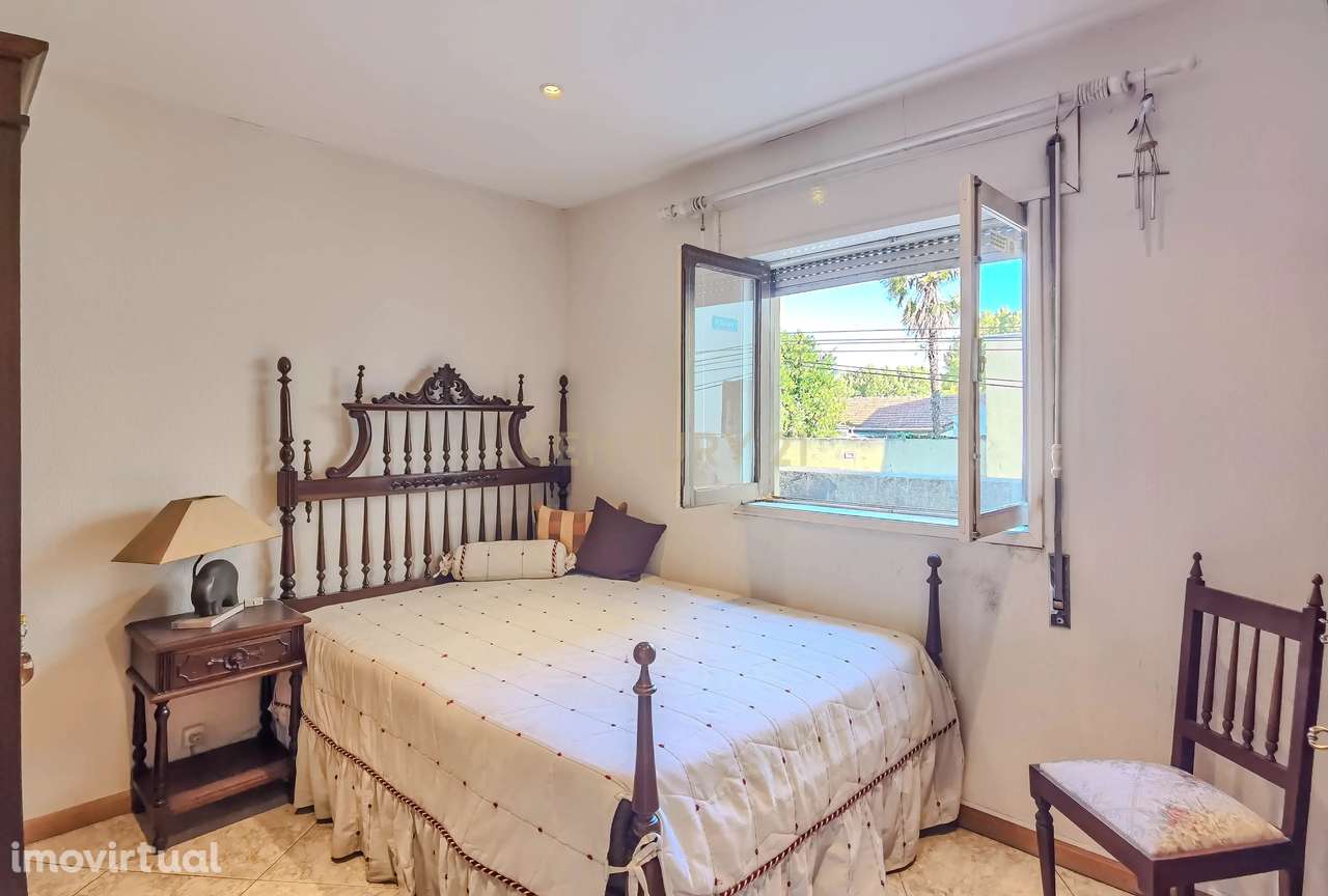 Casa T3 em Gondomar com Vista e Grande Potencial de Recuperação - Grande imagem: 3/34