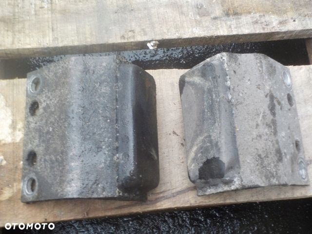 SCANIA ODBÓJ WSPORNIK - 2