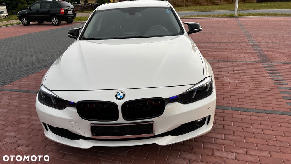 BMW Seria 3 - 10
