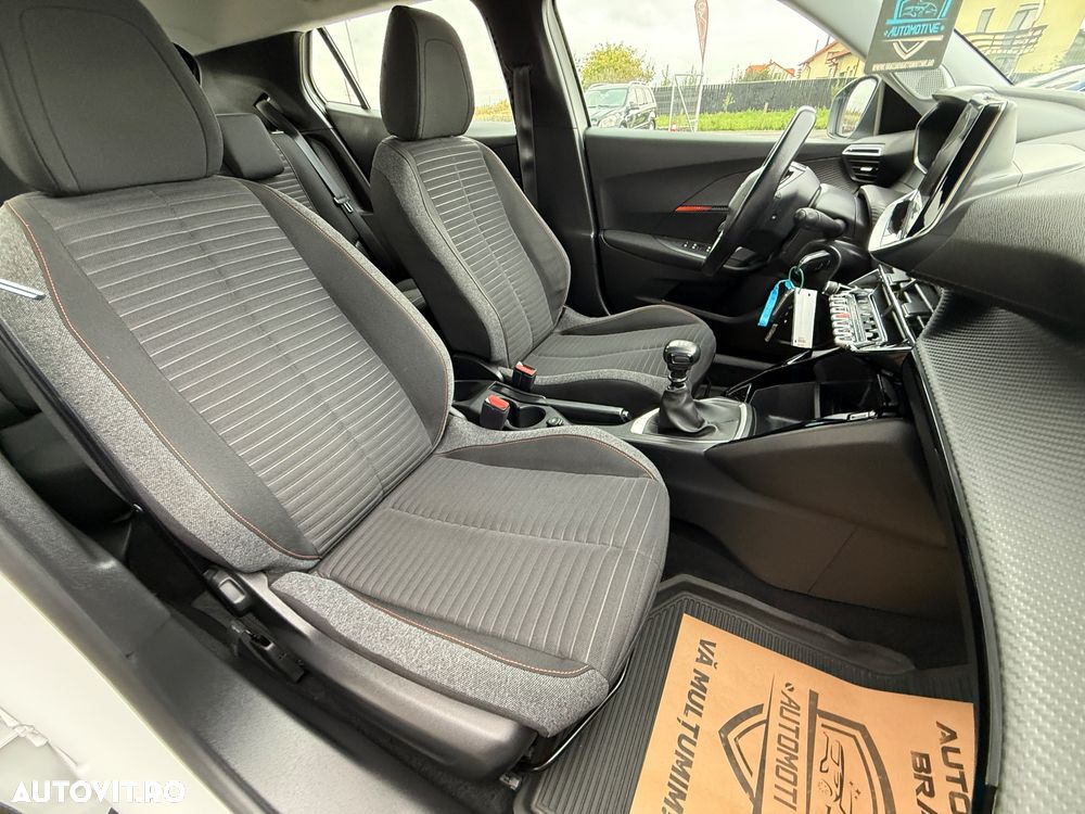 Peugeot 2008 1.5 BlueHDI STT Allure - 23