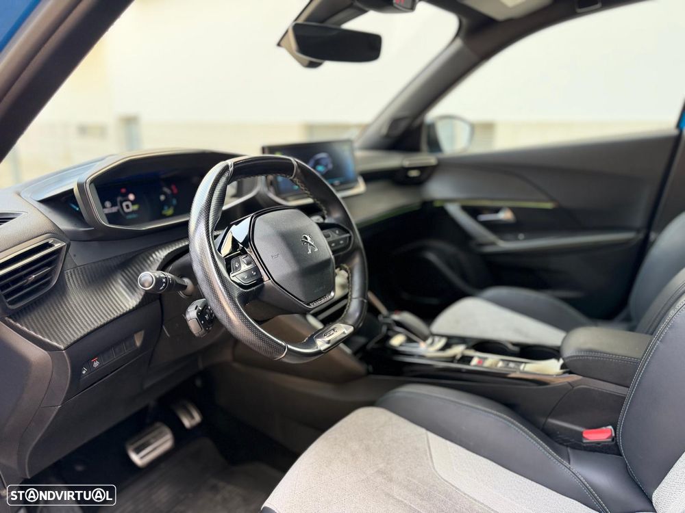 Peugeot e-2008 GT - 19